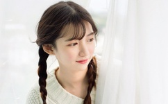 学长让在我坐在巨大上写作业